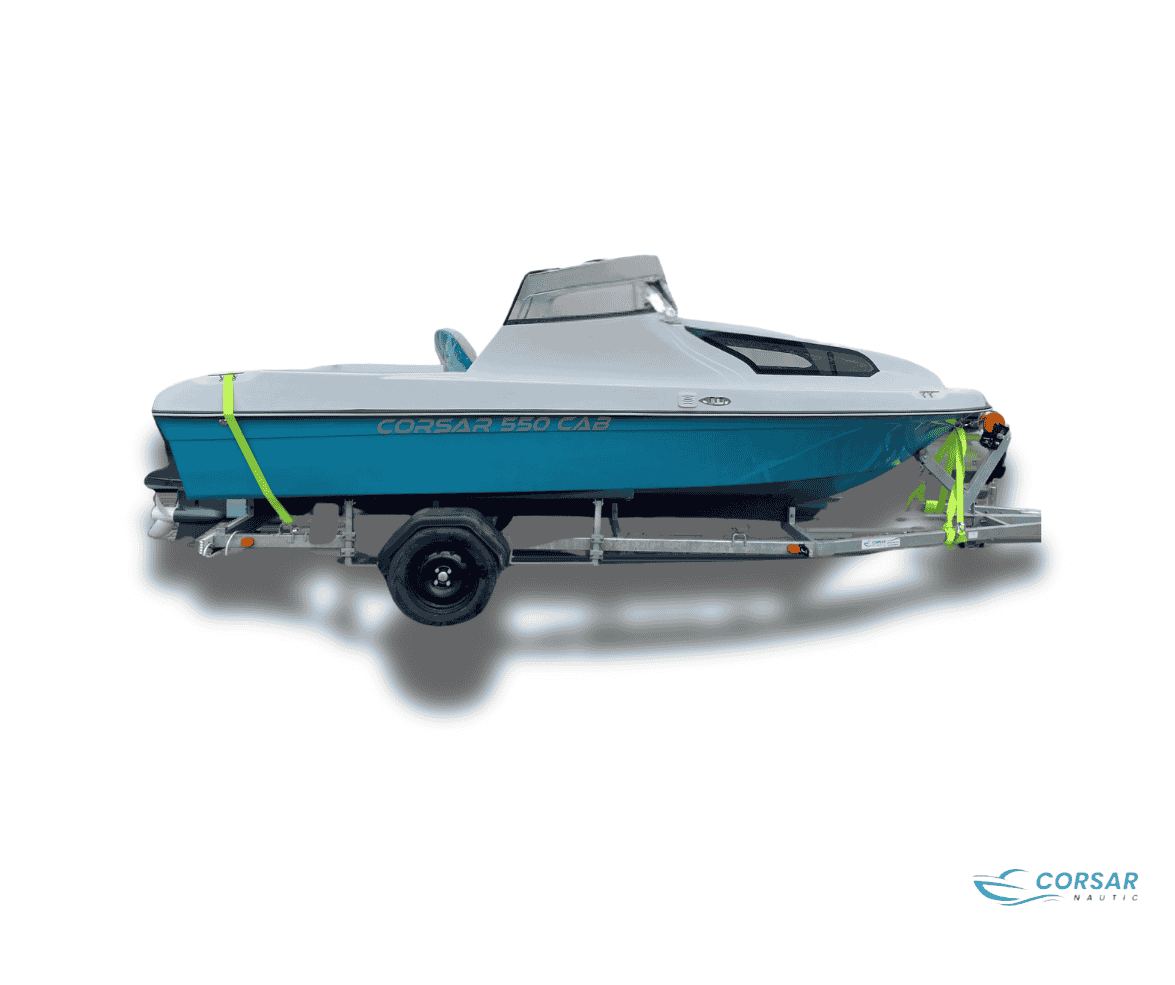 Corsar 550 Cab - Interior Cabină