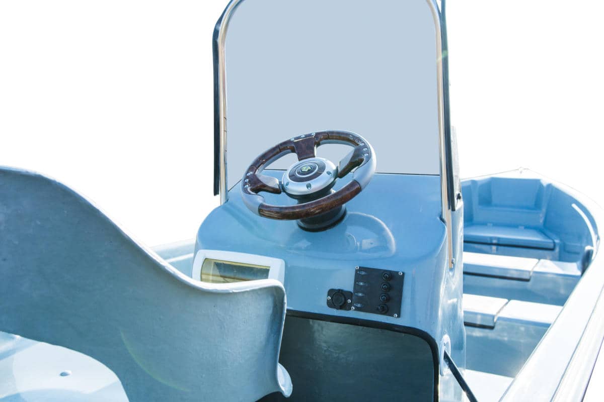 Corsar 630 Trip pe luciul apei