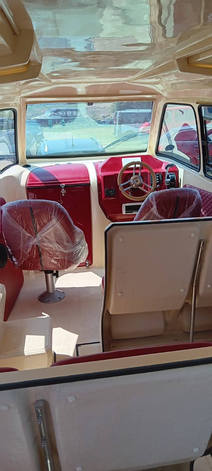 Corsar 730 Beta - Detalii interior