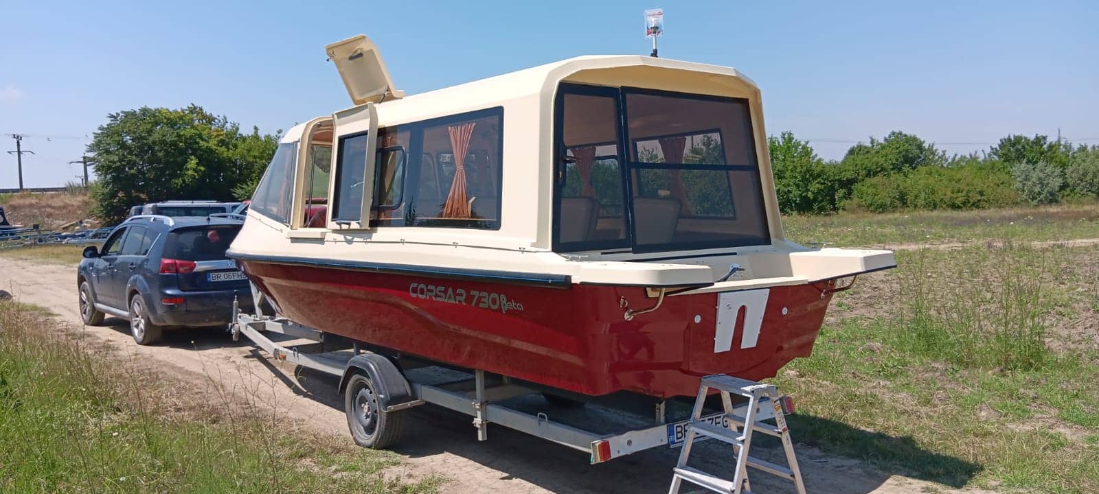 Corsar 730 Beta - Vedere laterală