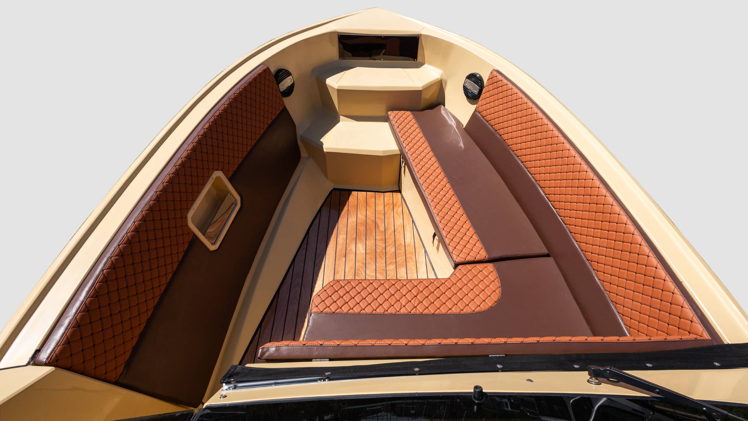 Corsar 900 Delta - Detalii interior